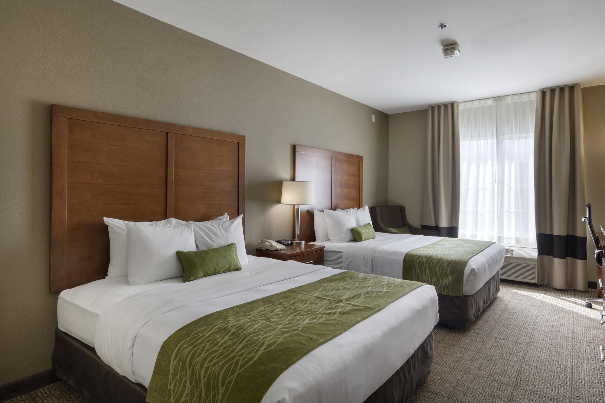 Comfort Inn & Suites Sacramento - University Area Kültér fotó