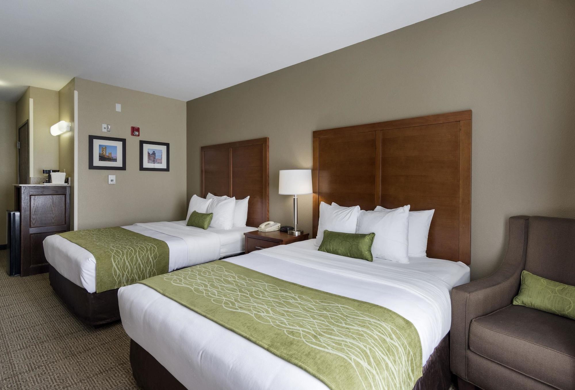Comfort Inn & Suites Sacramento - University Area Kültér fotó